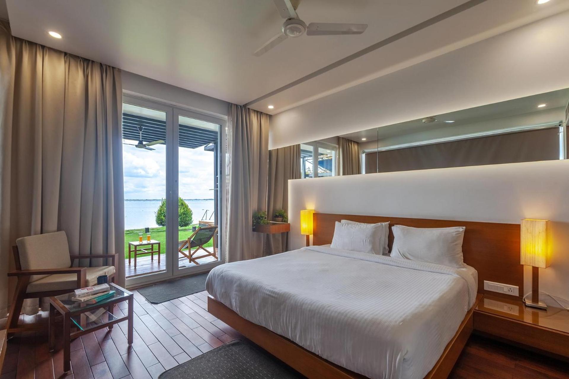 Stayvista At The Rain - River Villa With Infinity Pool Alappuzha Exterior foto