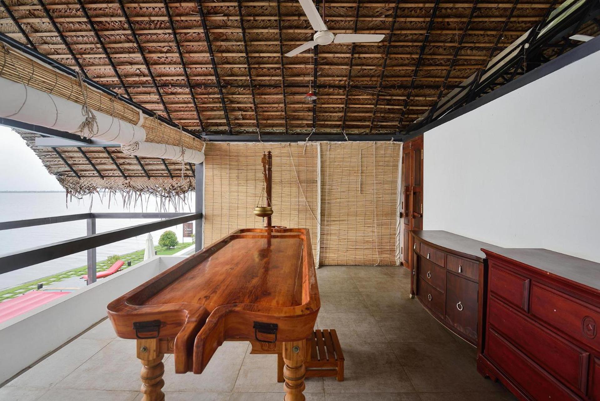 Stayvista At The Rain - River Villa With Infinity Pool Alappuzha Exterior foto