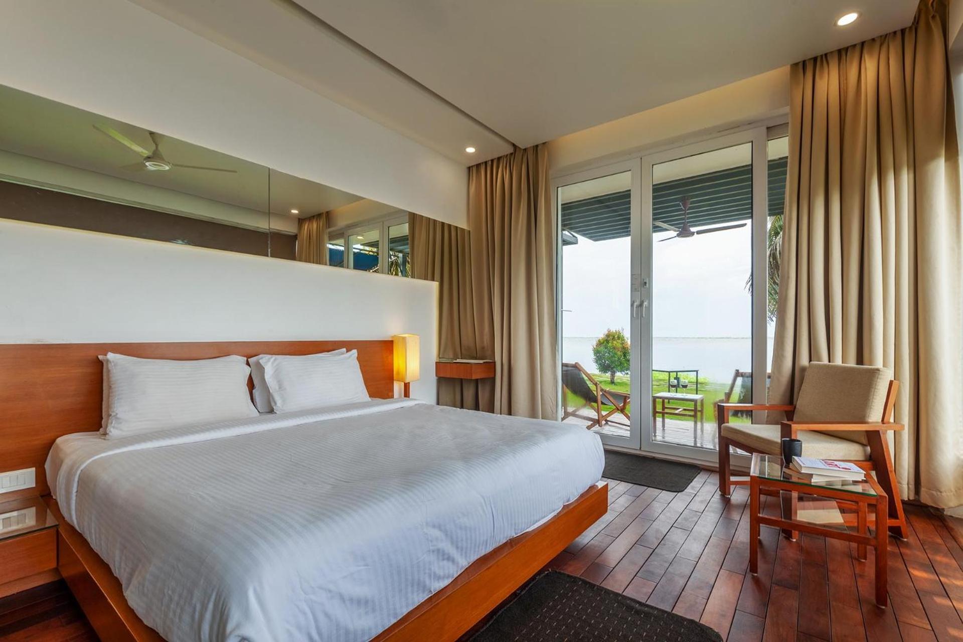 Stayvista At The Rain - River Villa With Infinity Pool Alappuzha Exterior foto
